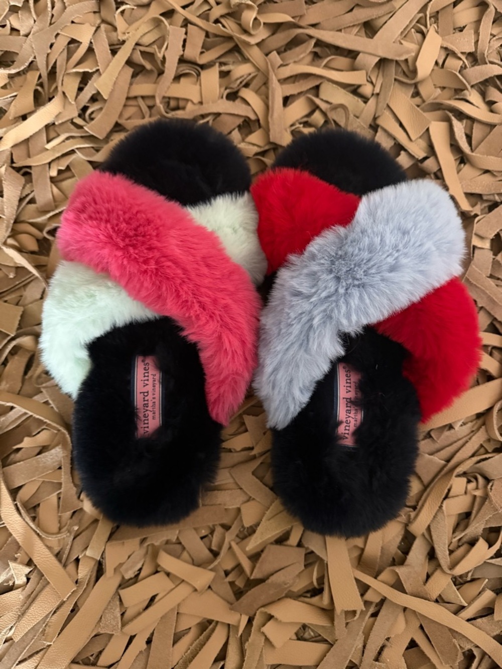 Vineyard Vines Slippers